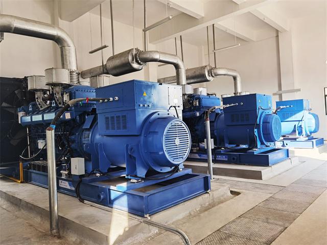 云南發(fā)電機(jī)廠家：柴油發(fā)電機(jī)組漏油故障怎樣處理？